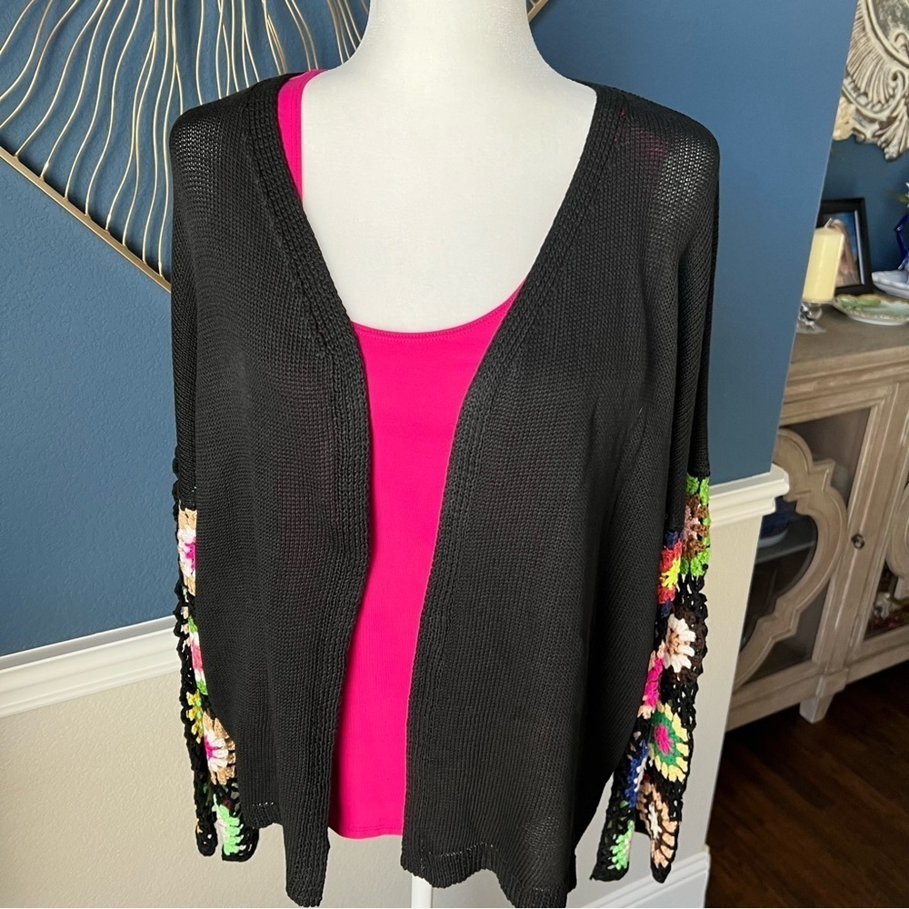 NWOT Colorful Crochet Sleeve Women's Sweater -Size Large - Picture 3 of 6